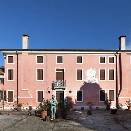 Pet-friendly Nature Escape Дом отдыха